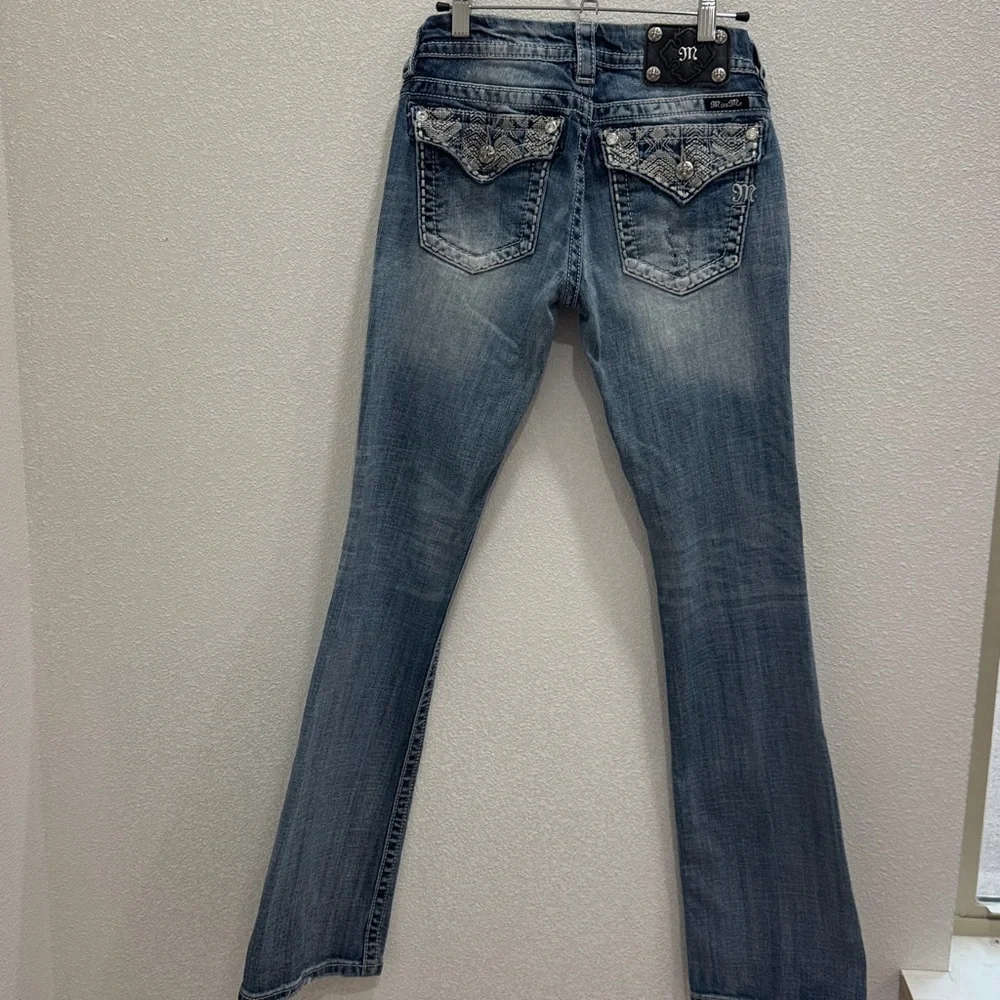 Miss Me Signature Rise Boot Cut Jeans size 27 Light distressed Jeans - Picture 9 of 12